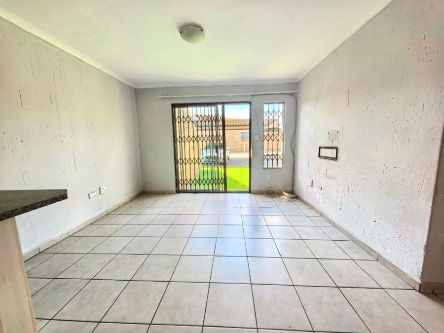 3 Bedroom Property for Sale in Bonanne Gauteng
