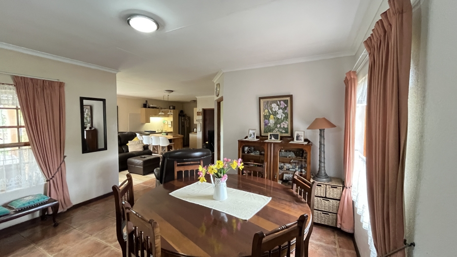 5 Bedroom Property for Sale in Fairlead Gauteng