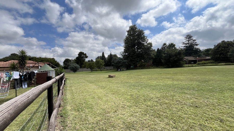 5 Bedroom Property for Sale in Fairlead Gauteng