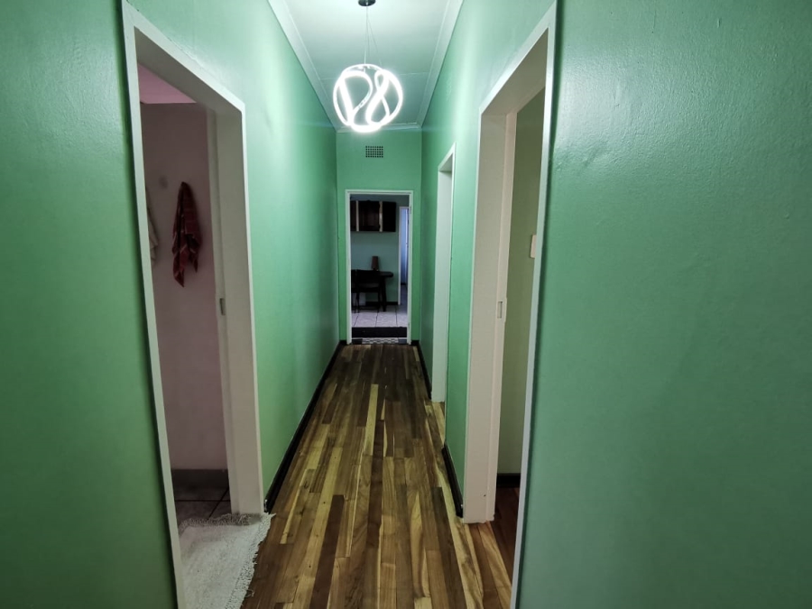 6 Bedroom Property for Sale in Brenthurst Gauteng