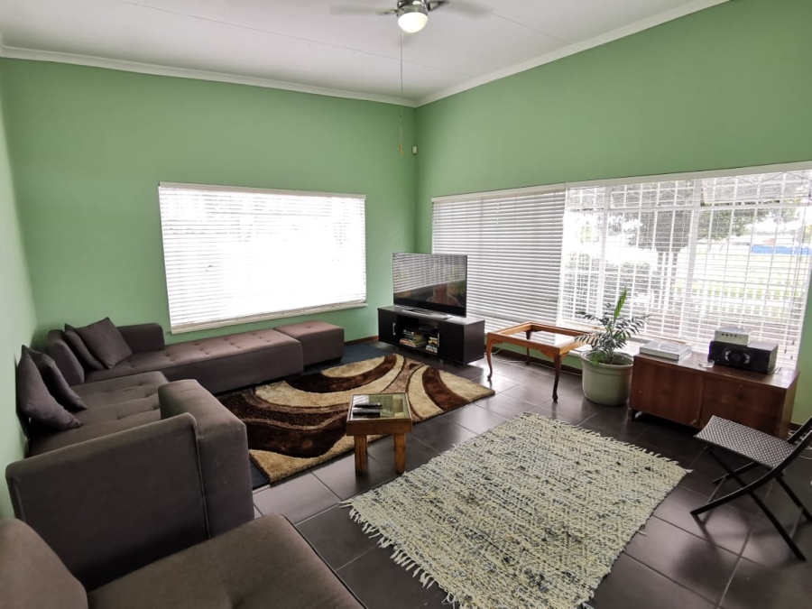 6 Bedroom Property for Sale in Brenthurst Gauteng