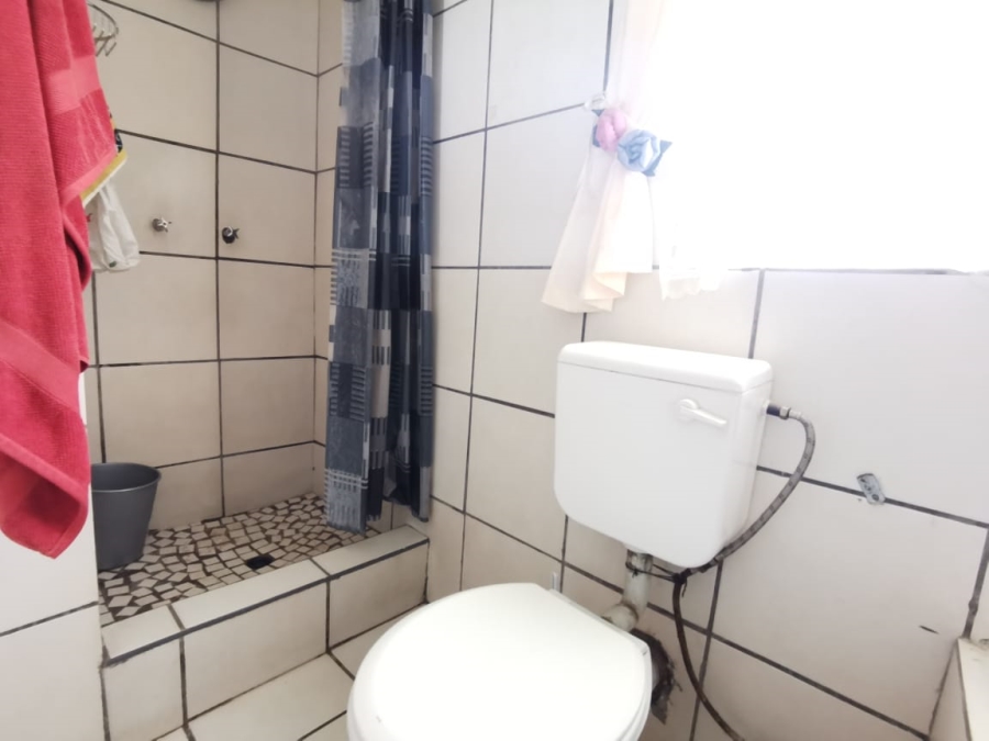 6 Bedroom Property for Sale in Brenthurst Gauteng