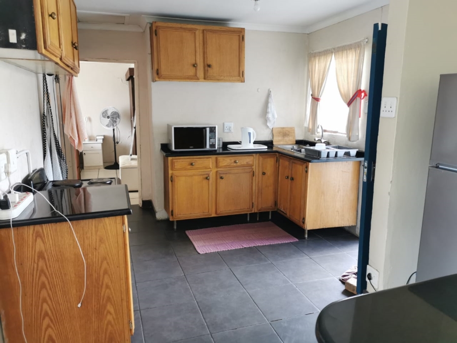 6 Bedroom Property for Sale in Brenthurst Gauteng