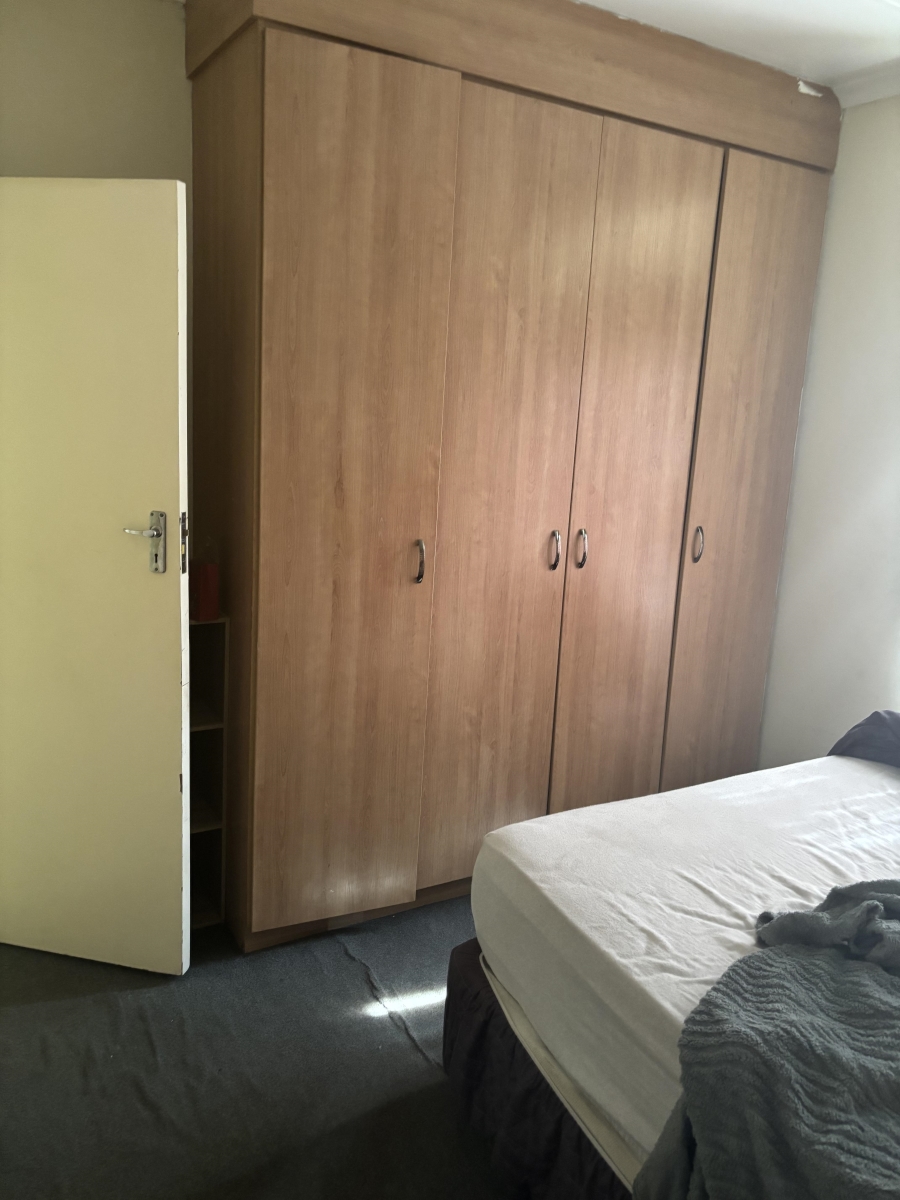 To Let 2 Bedroom Property for Rent in Castleview Gauteng