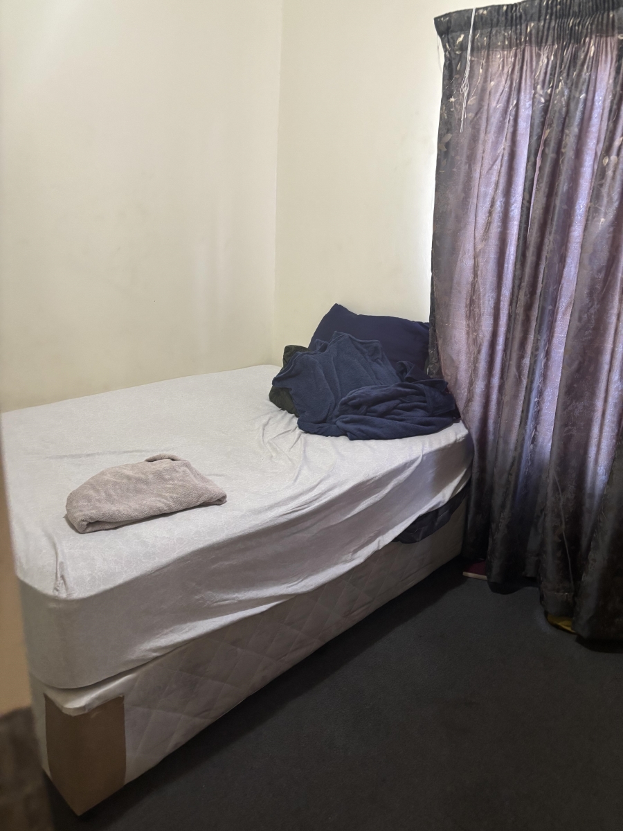 To Let 2 Bedroom Property for Rent in Castleview Gauteng