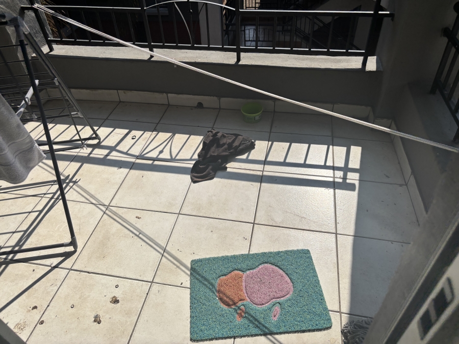 To Let 2 Bedroom Property for Rent in Castleview Gauteng