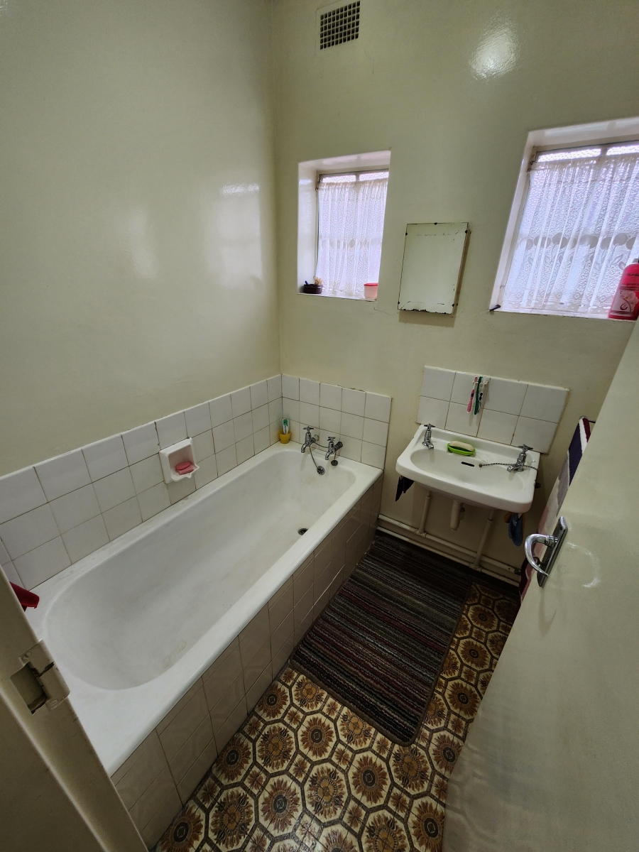 3 Bedroom Property for Sale in Vanderbijlpark CW 4 Gauteng
