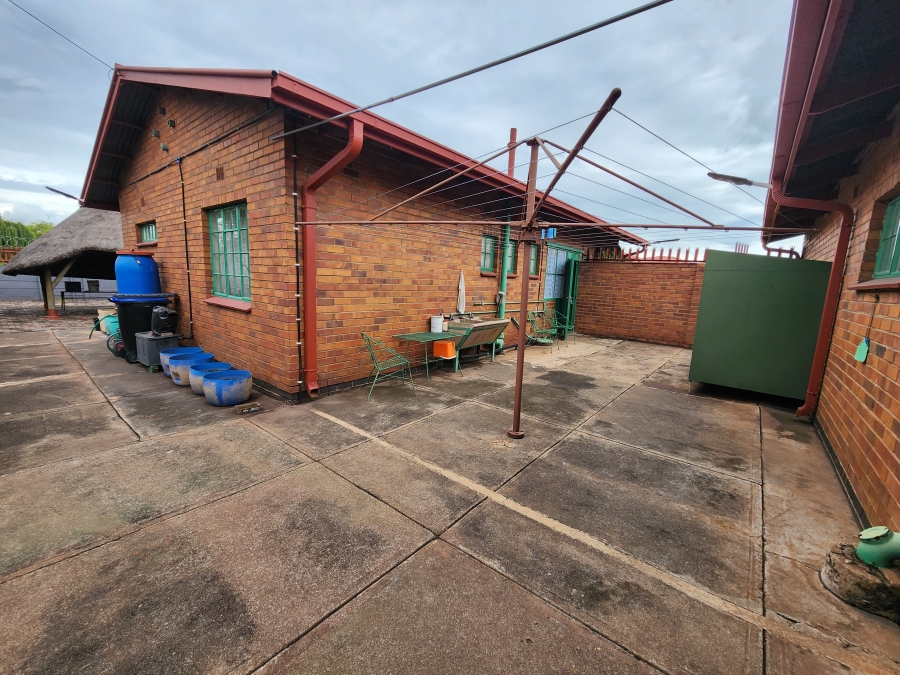 3 Bedroom Property for Sale in Vanderbijlpark CW 4 Gauteng
