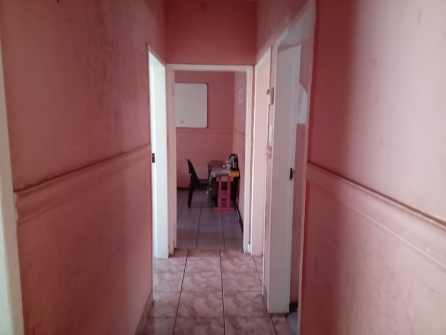 3 Bedroom Property for Sale in Mountain View Gauteng