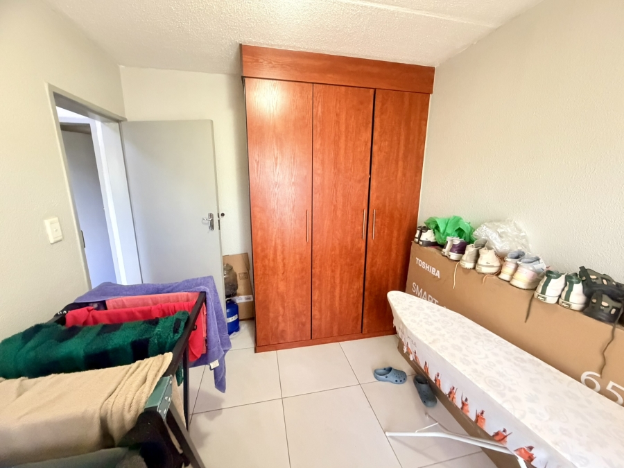 2 Bedroom Property for Sale in Lakefield Gauteng