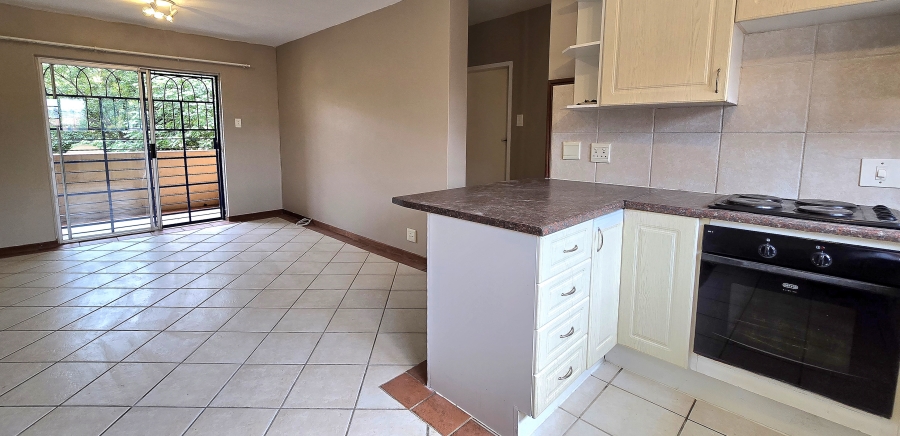 2 Bedroom Property for Sale in Die Hoewes Gauteng