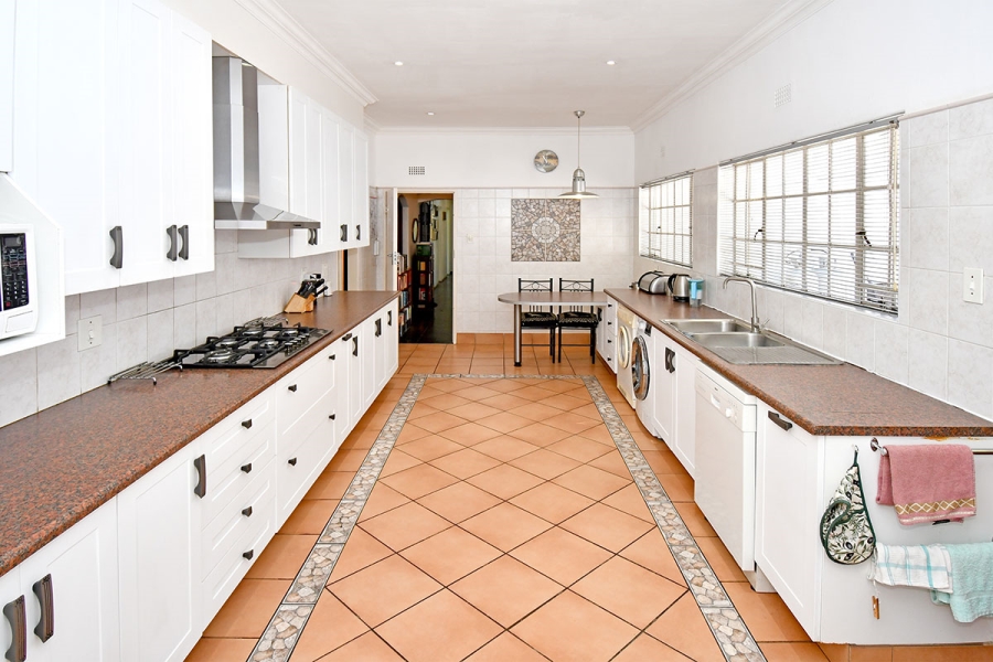 4 Bedroom Property for Sale in Klevehill Park Gauteng