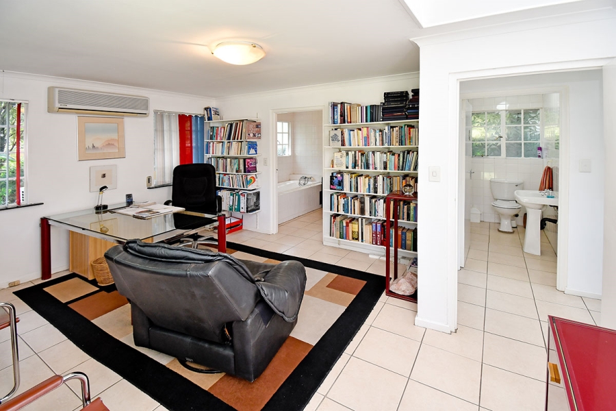 4 Bedroom Property for Sale in Klevehill Park Gauteng