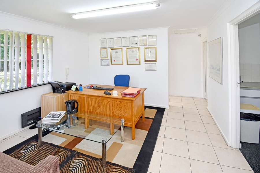 4 Bedroom Property for Sale in Klevehill Park Gauteng