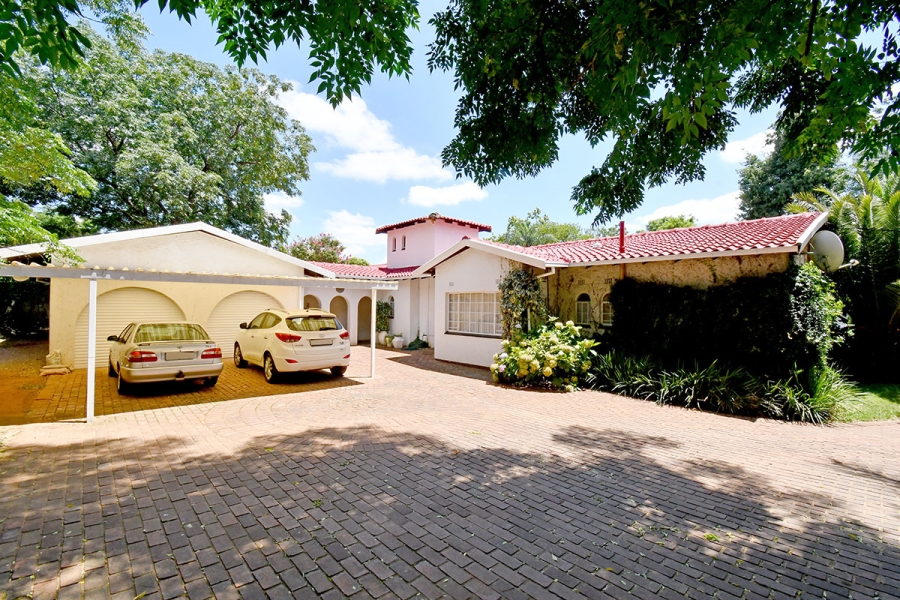 4 Bedroom Property for Sale in Klevehill Park Gauteng