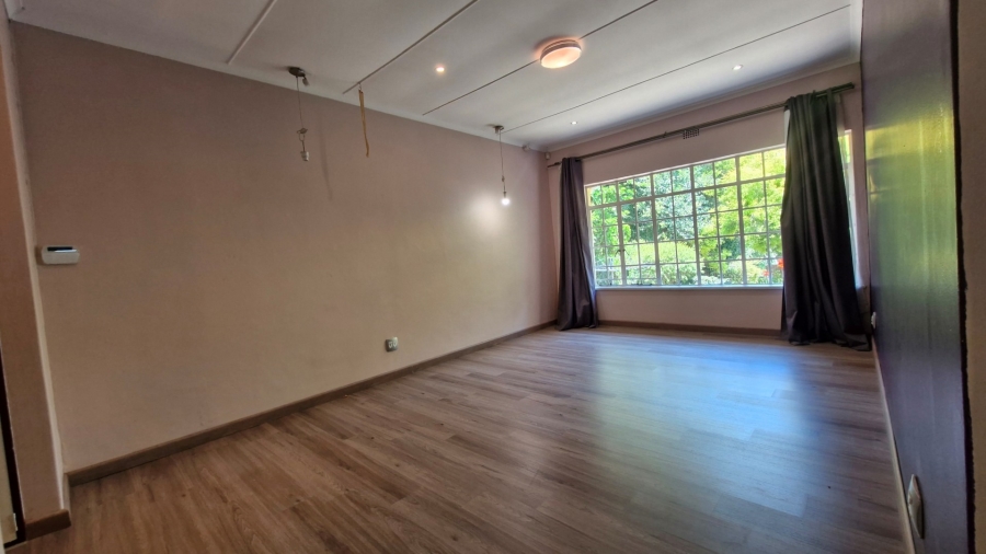 4 Bedroom Property for Sale in Lyndhurst Gauteng