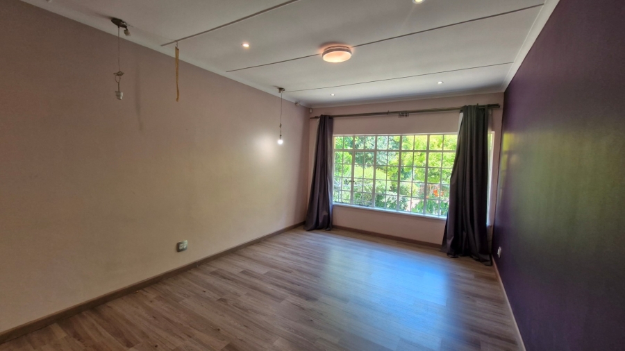 4 Bedroom Property for Sale in Lyndhurst Gauteng