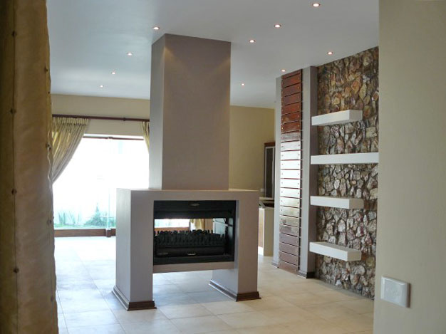 To Let 5 Bedroom Property for Rent in Benmore Gardens Gauteng