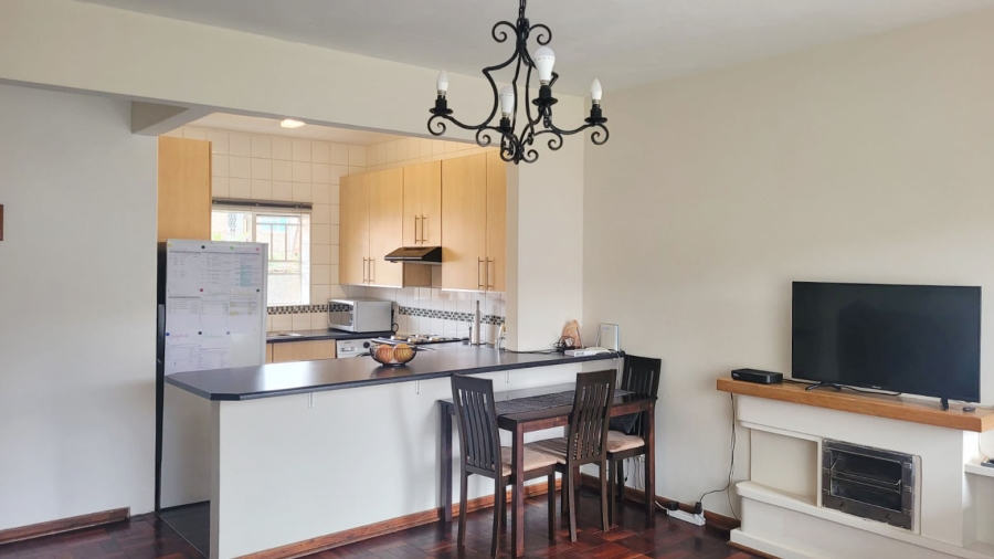 2 Bedroom Property for Sale in Linden Gauteng