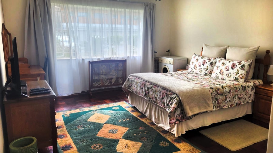 2 Bedroom Property for Sale in Linden Gauteng