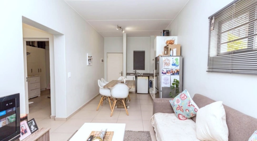 To Let 2 Bedroom Property for Rent in North Riding Gauteng