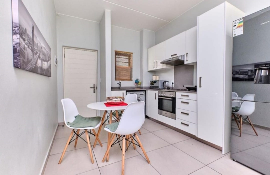 To Let 2 Bedroom Property for Rent in North Riding Gauteng