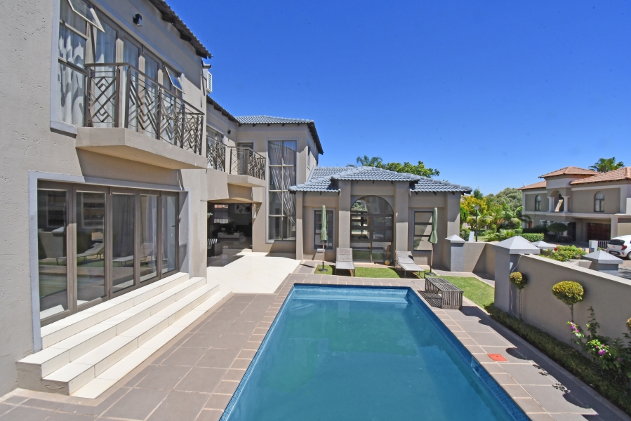 4 Bedroom Property for Sale in Blue Valley Golf Estate Gauteng