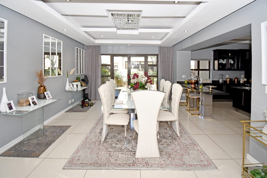 4 Bedroom Property for Sale in Blue Valley Golf Estate Gauteng