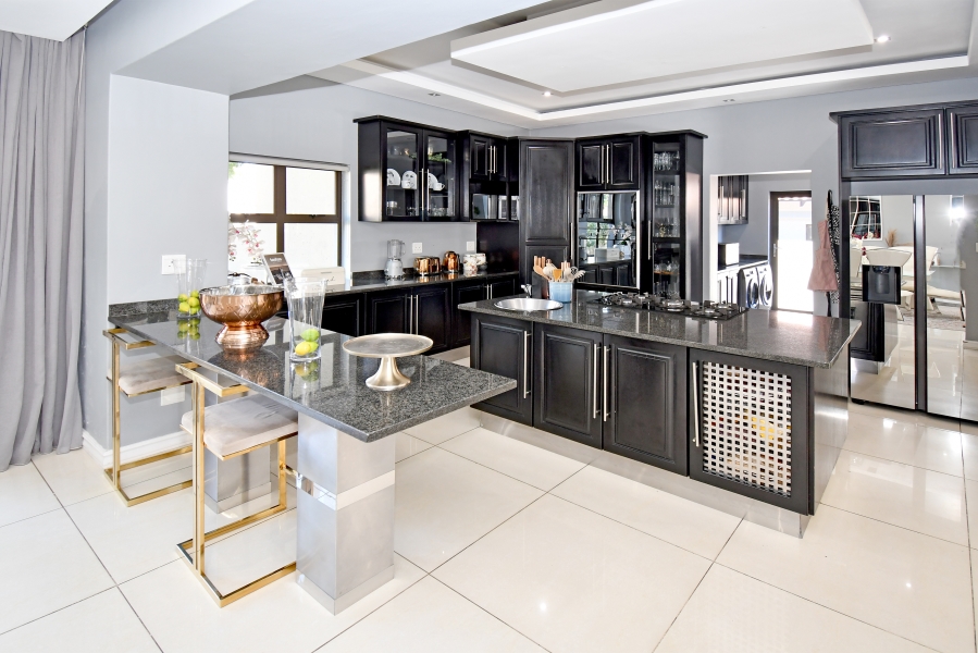 4 Bedroom Property for Sale in Blue Valley Golf Estate Gauteng