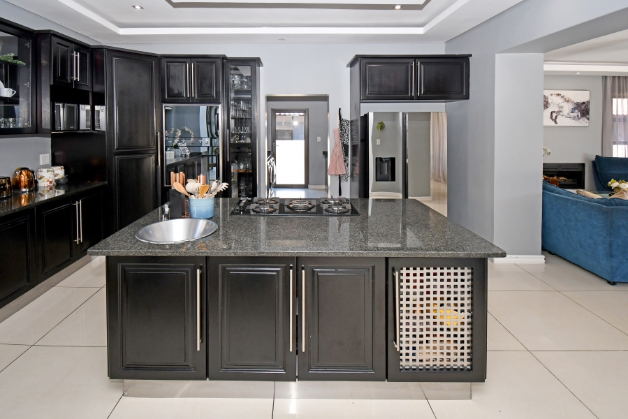 4 Bedroom Property for Sale in Blue Valley Golf Estate Gauteng