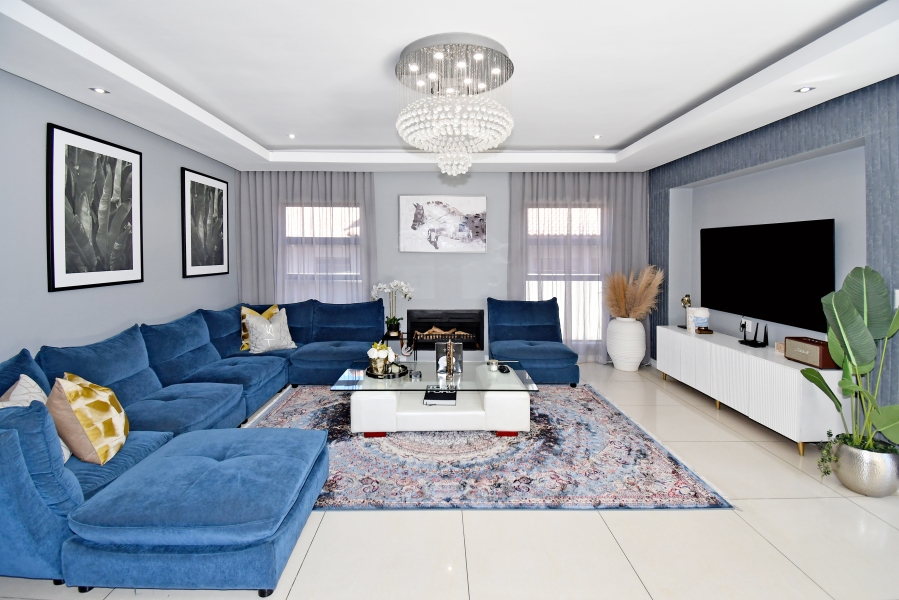 4 Bedroom Property for Sale in Blue Valley Golf Estate Gauteng