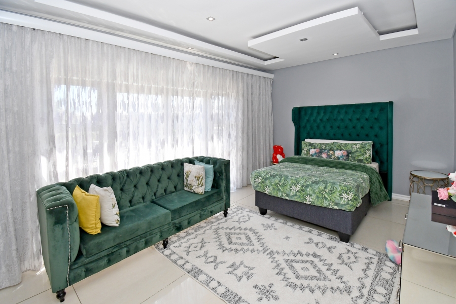 4 Bedroom Property for Sale in Blue Valley Golf Estate Gauteng