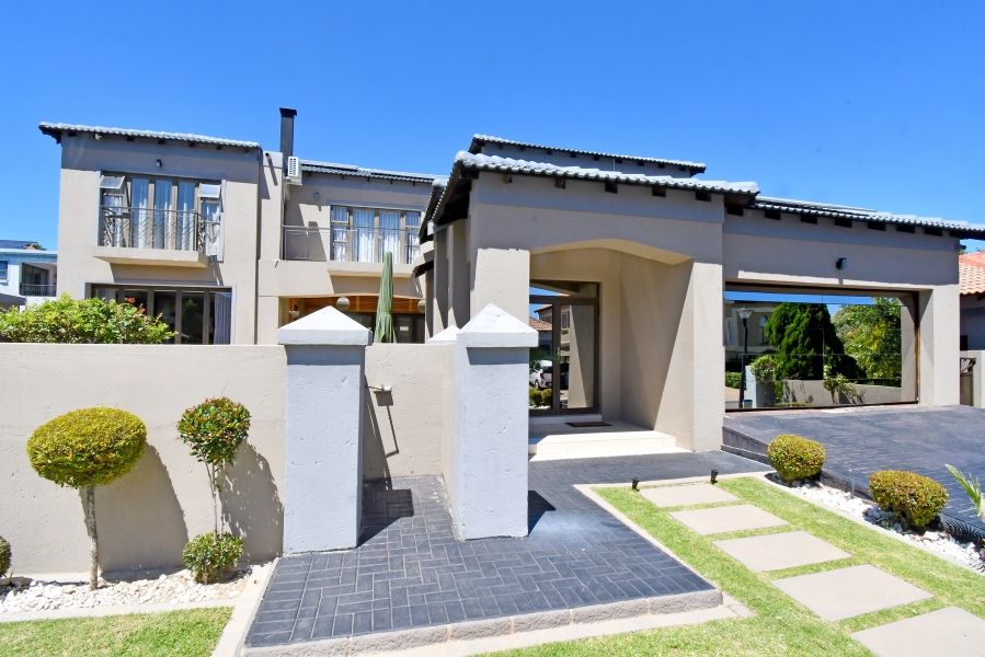 4 Bedroom Property for Sale in Blue Valley Golf Estate Gauteng