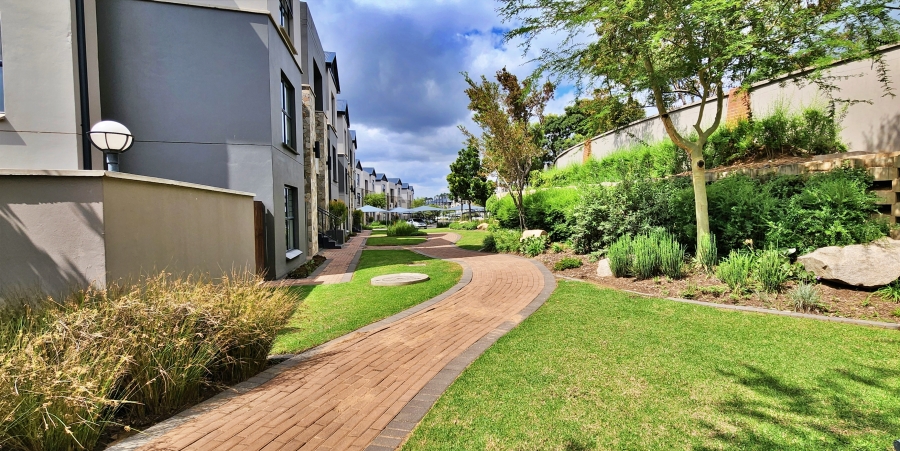 3 Bedroom Property for Sale in Waterfall Gauteng