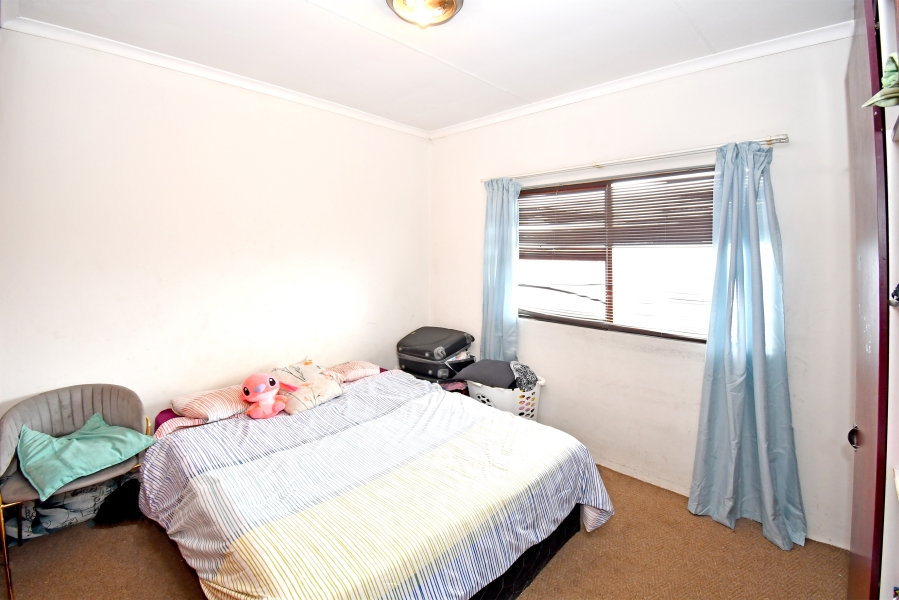 To Let 2 Bedroom Property for Rent in Noordwyk Gauteng