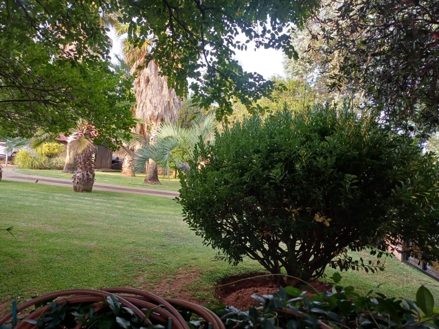 3 Bedroom Property for Sale in Rothdene Gauteng