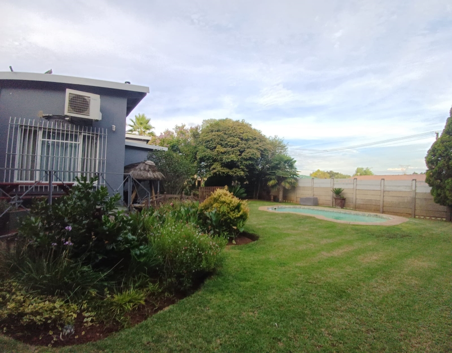 3 Bedroom Property for Sale in Rothdene Gauteng