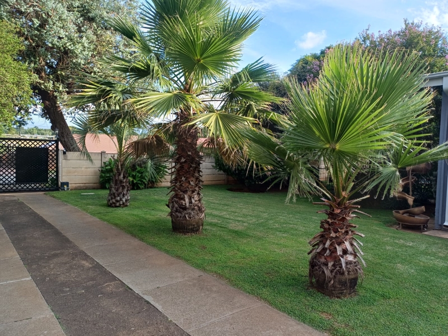 3 Bedroom Property for Sale in Rothdene Gauteng