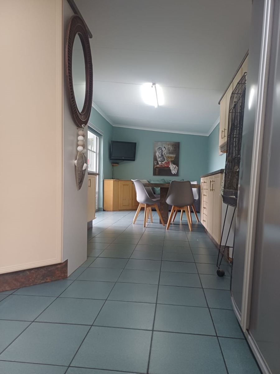 3 Bedroom Property for Sale in Rothdene Gauteng