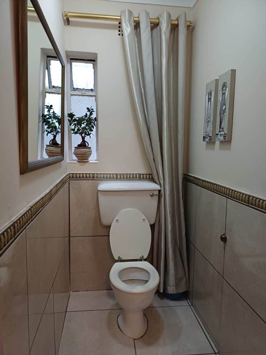 3 Bedroom Property for Sale in Rothdene Gauteng