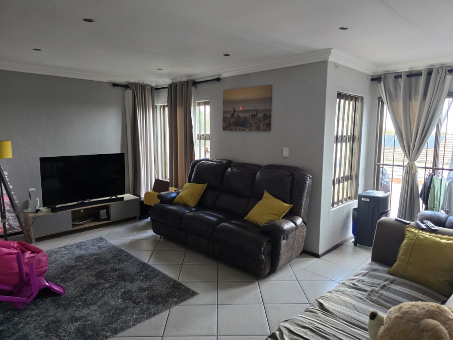 2 Bedroom Property for Sale in Linksfield Gauteng