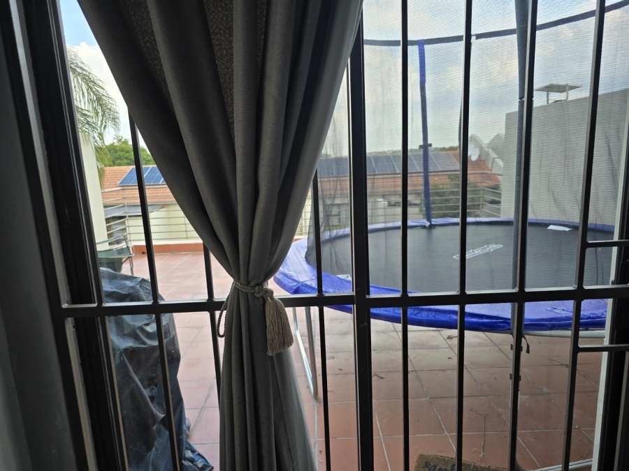 2 Bedroom Property for Sale in Linksfield Gauteng