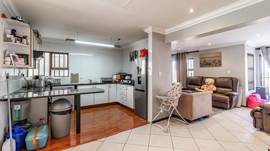 2 Bedroom Property for Sale in Linksfield Gauteng