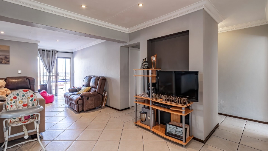 2 Bedroom Property for Sale in Linksfield Gauteng