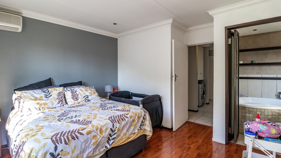 2 Bedroom Property for Sale in Linksfield Gauteng