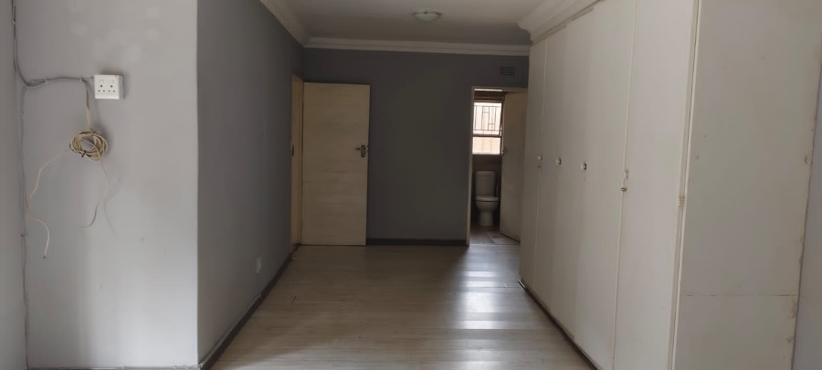 3 Bedroom Property for Sale in Selcourt Gauteng