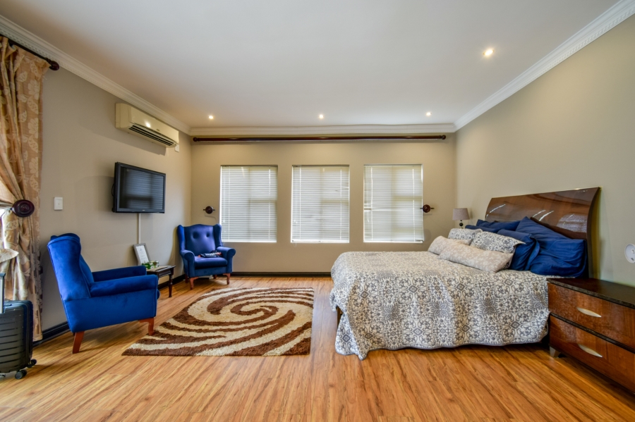 5 Bedroom Property for Sale in Willow Acres Gauteng