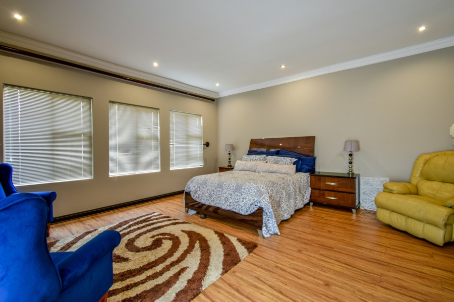 5 Bedroom Property for Sale in Willow Acres Gauteng