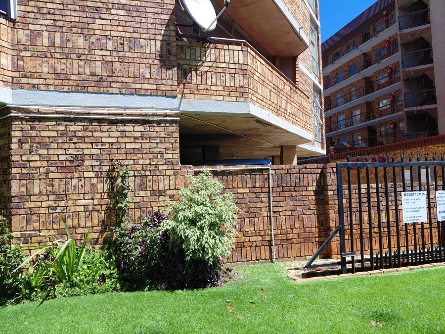2 Bedroom Property for Sale in Pretoria North Gauteng