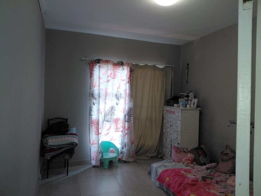 2 Bedroom Property for Sale in Pretoria North Gauteng